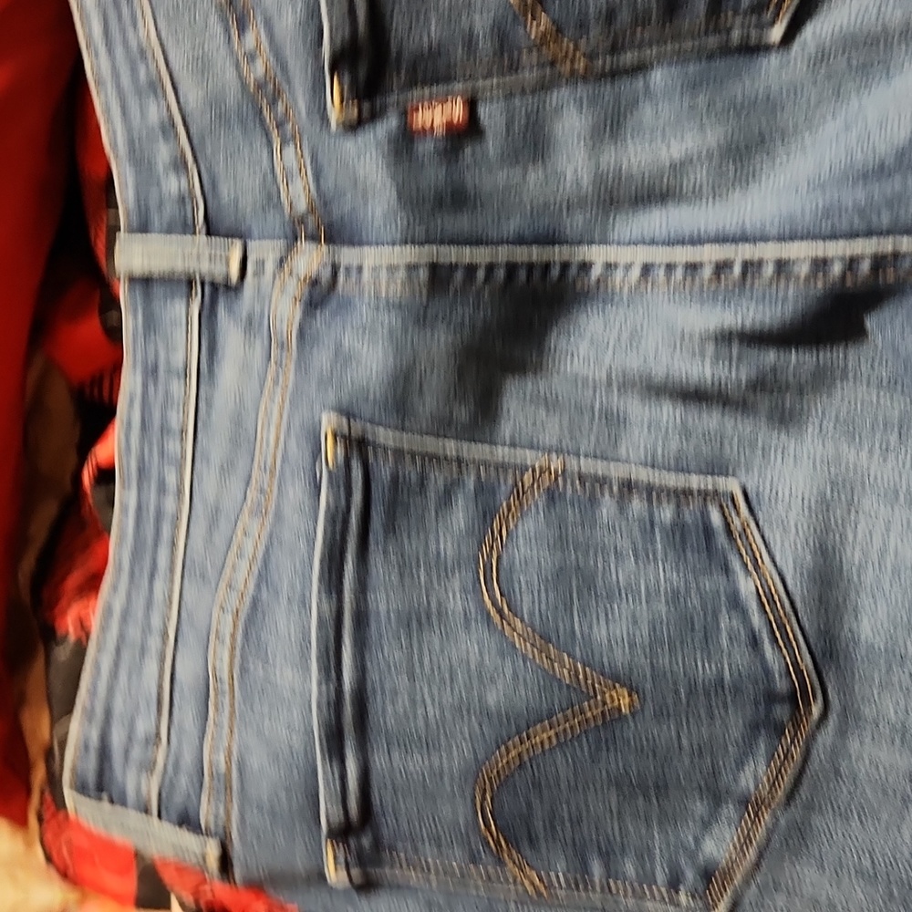 Jeans - Picture 8 of 8